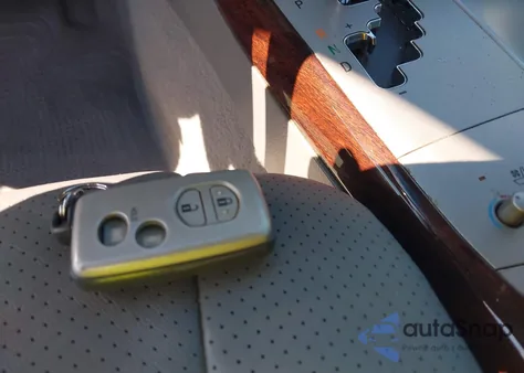 2008 Toyota Avalon Limited z USA, uszkodzony, nr VIN 4T1BK36B08U315460